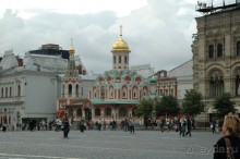 как печально что нет фотографий москвы.