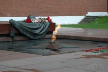 как печально что нет фотографий москвы.