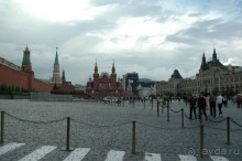 как печально что нет фотографий москвы.