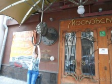 как печально что нет фотографий москвы.