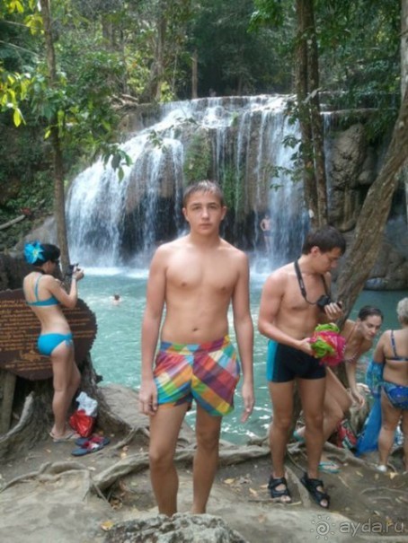 На водопаде Эраван