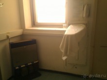 И здесь можно покушать