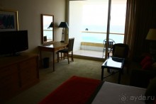 Isrotel Royal Beach 5* – большая и солидная гостиница прямо на берегу Красного моря. 