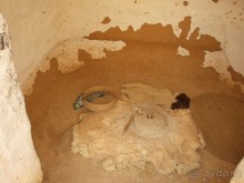 Пещера троглодитов