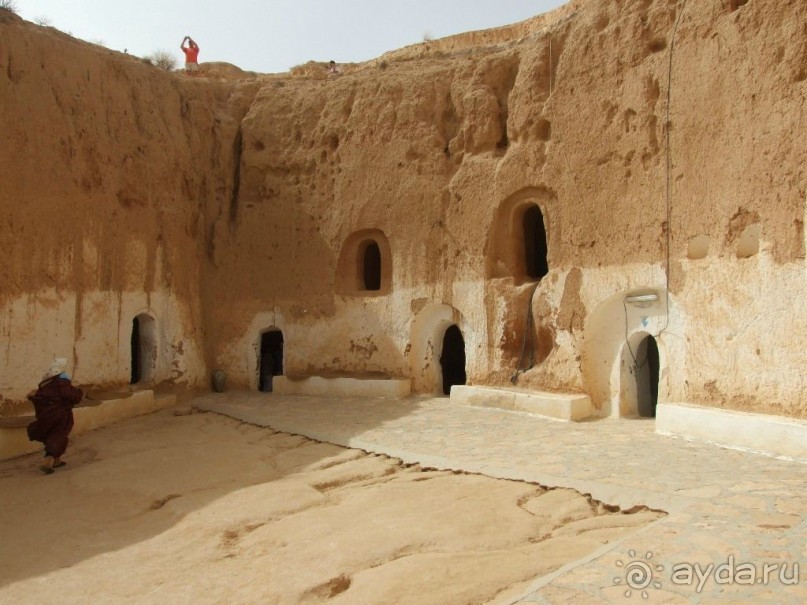 Пещера троглодитов