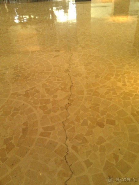 Isrotel Ganim расположен в центре курортной зоны