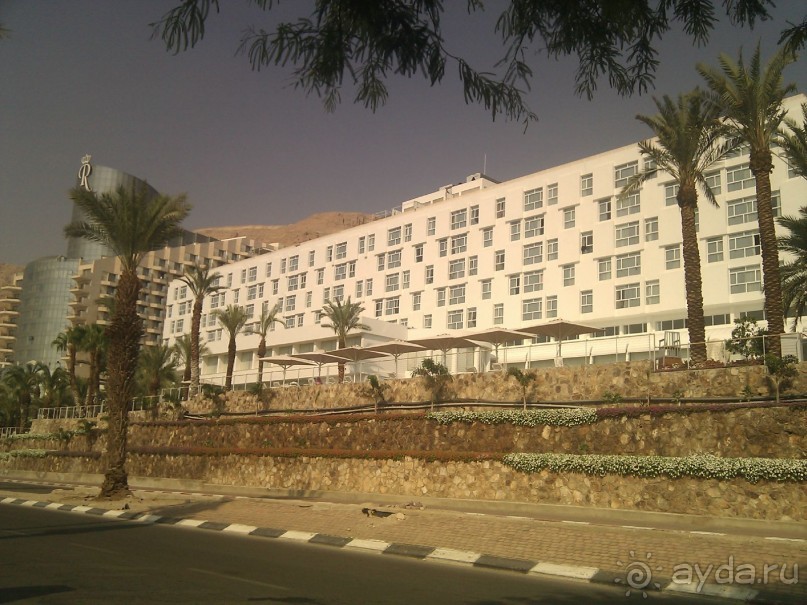 Isrotel Ganim расположен в центре курортной зоны