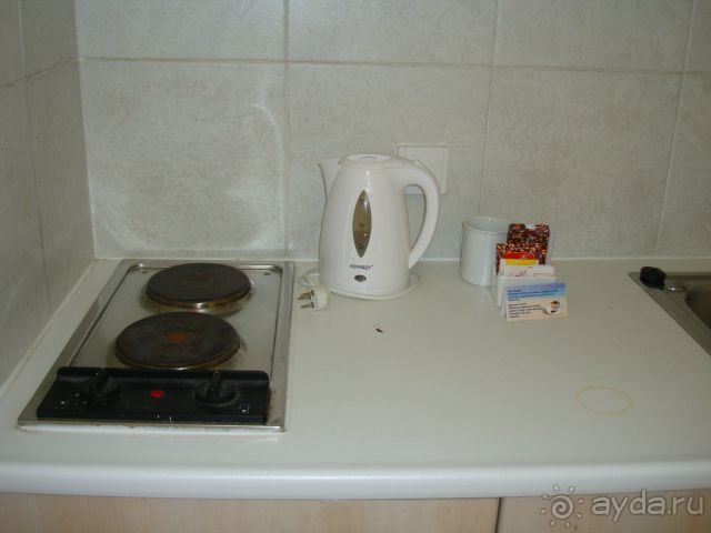 Номер POOL VIEW ROOM с кухней (3-х этажный корпус)