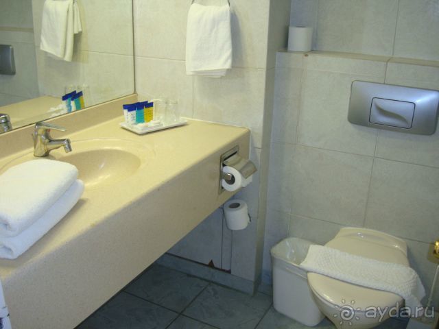 Номер POOL VIEW ROOM с кухней (3-х этажный корпус)