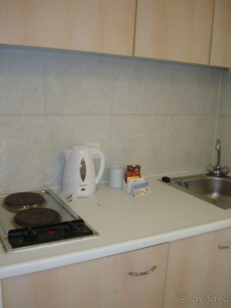 Номер POOL VIEW ROOM с кухней (3-х этажный корпус)