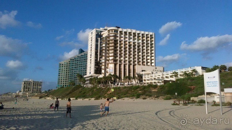 Пляж в Герцлии