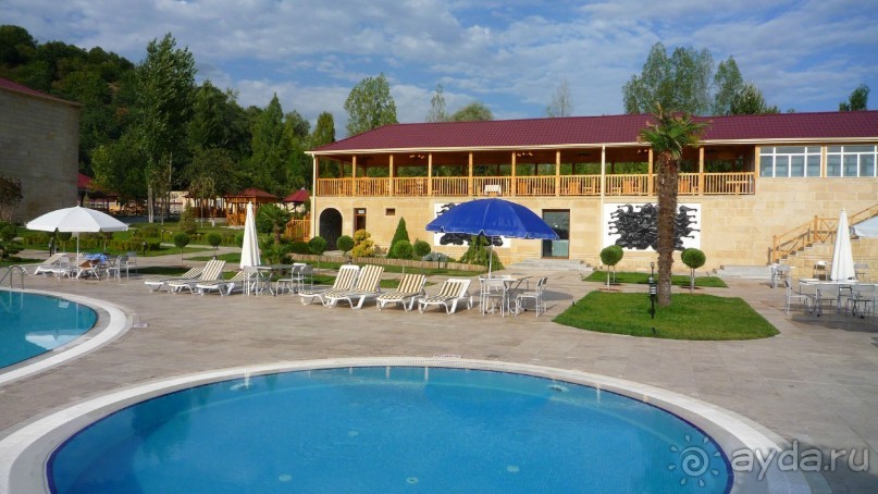 Габала. Отель"Кавказ-Семь красавиц" (Qafqaz-Yeddi Gozel Hotel 3*).