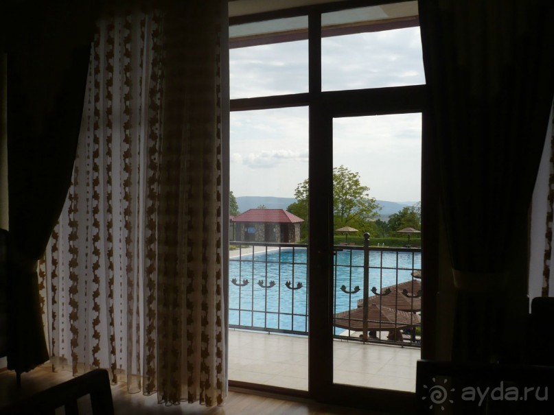 Отдых на бассейне базы отдыха "Хазар" в Габала, был сказочным!!!