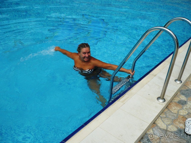 Отдых на бассейне базы отдыха "Хазар" в Габала, был сказочным!!!