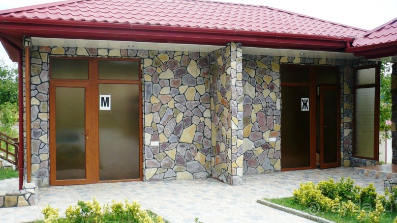 Отдых на бассейне базы отдыха "Хазар" в Габала, был сказочным!!!