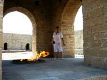 Храм огнепоклонников Атешгях. Суруханы. (30 км.от Баку)