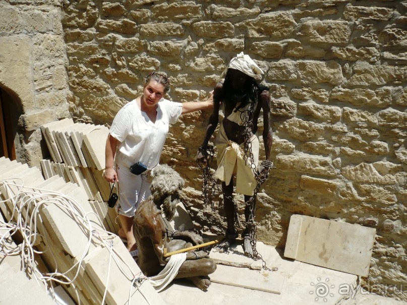 Храм огнепоклонников Атешгях. Суруханы. (30 км.от Баку)