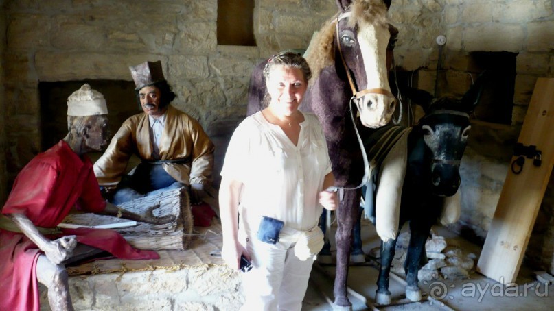 Храм огнепоклонников Атешгях. Суруханы. (30 км.от Баку)