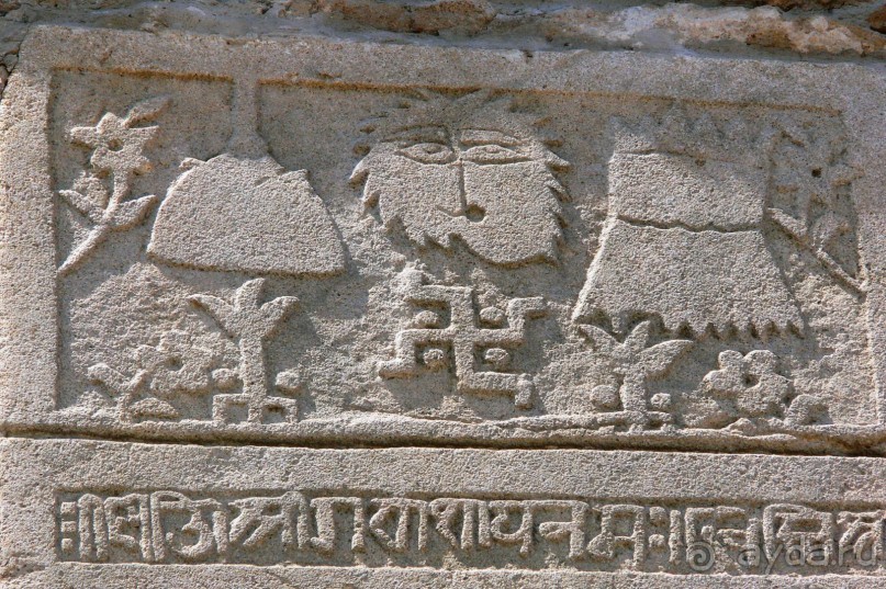 Храм огнепоклонников Атешгях. Суруханы. (30 км.от Баку)