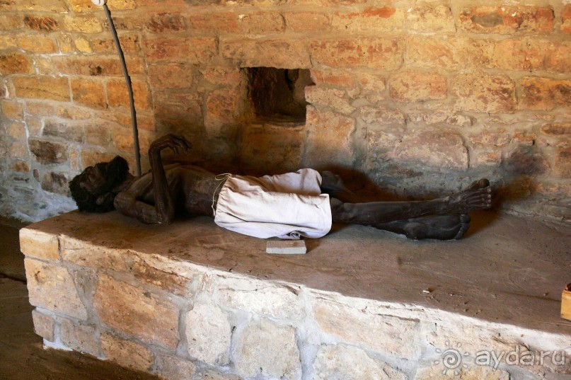 Храм огнепоклонников Атешгях. Суруханы. (30 км.от Баку)