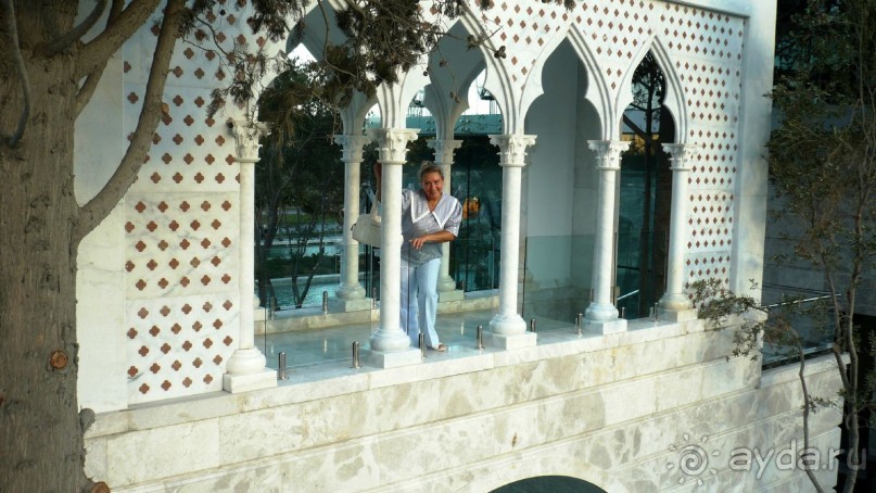 Бакинский бульвар и его стилизованная Венеция.