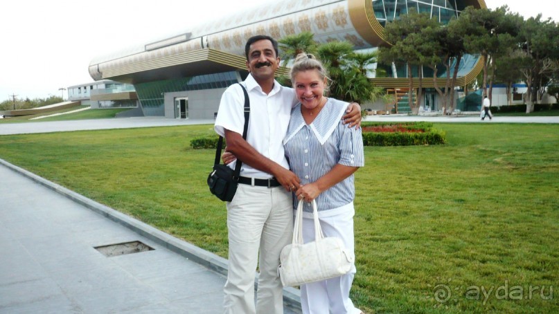 Бакинский бульвар и его стилизованная Венеция.