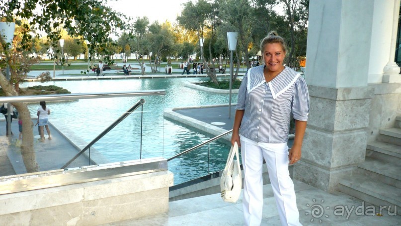 Бакинский бульвар и его стилизованная Венеция.