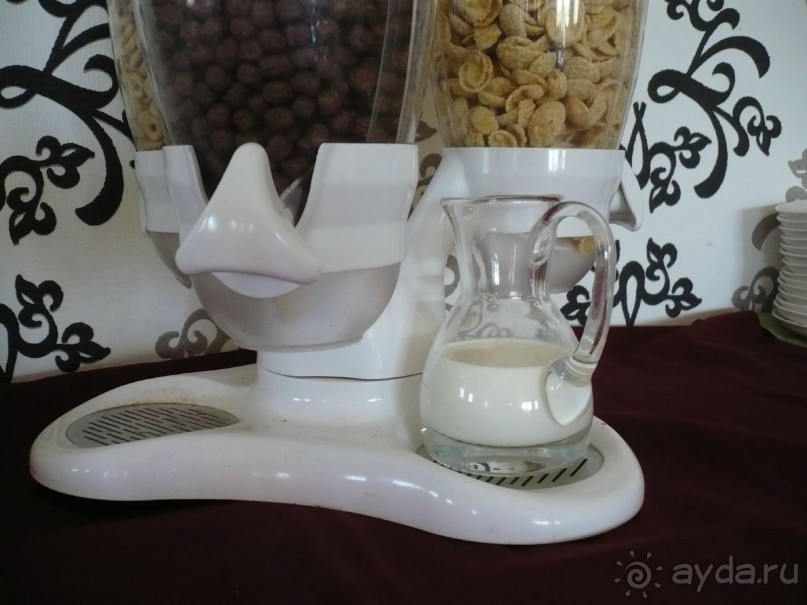  "Кавказ Сахил Отель" у Каспийского моря в Ленкорани. 