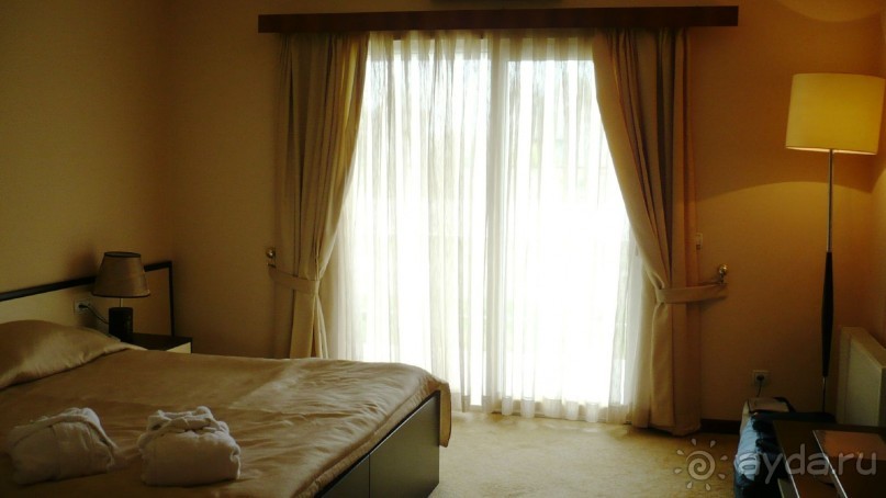  "Кавказ Сахил Отель" у Каспийского моря в Ленкорани. 