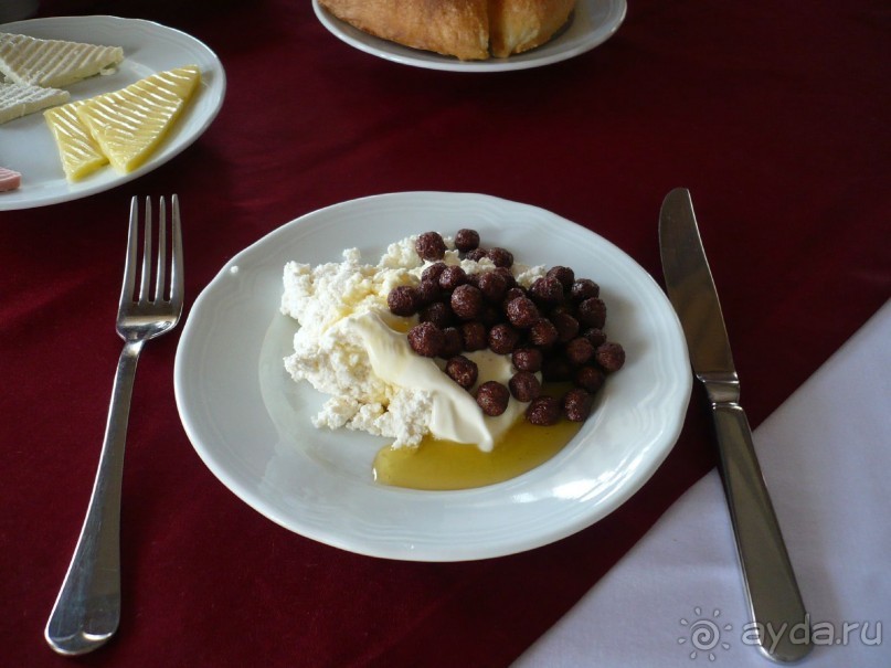  "Кавказ Сахил Отель" у Каспийского моря в Ленкорани. 