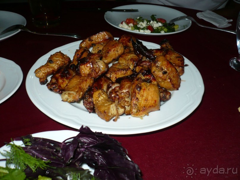  "Кавказ Сахил Отель" у Каспийского моря в Ленкорани. 