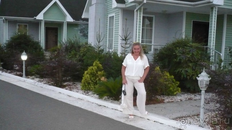  "Кавказ Сахил Отель" у Каспийского моря в Ленкорани. 