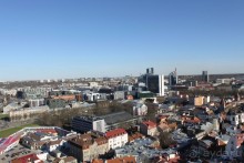 Буквально через дорогу от башни Старая Маргарита
