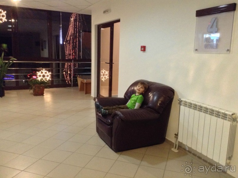 В Боровце без снега спас отель Флора