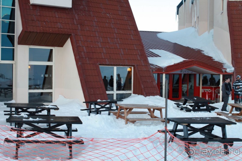 Горы (слалом бэби слалом)!!!!!!!!!  и Oтель просто супер тянет на 5*менеджмент европейский.