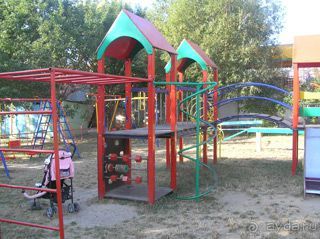 Вношу ясность по гостевому коттеджу У Алексея. Клиенты бывают разные.