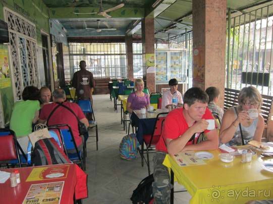 Альбом отзыва "ТАНЗАНИЯ. ЧЕРНОВИК БЕЛОГО ЧЕЛОВЕКА. Отзывы о поездке в Африку с турфимой Тайный Меридиан в 2011 году"