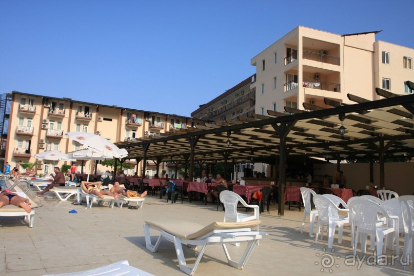 До четверки далеко