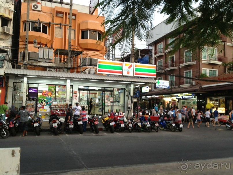 Отельчик так себе,пустовато