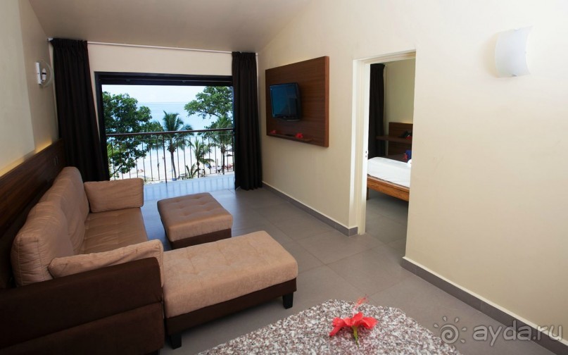 фото Coral Strand Hotel