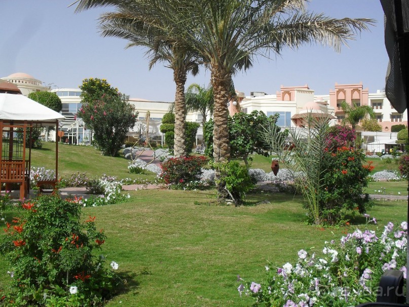 фото Serenity Alpha Beach