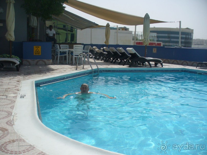 Хороший отель Flora Grand 4