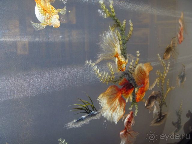 Двусторонняя прозрачная картина на шелке.