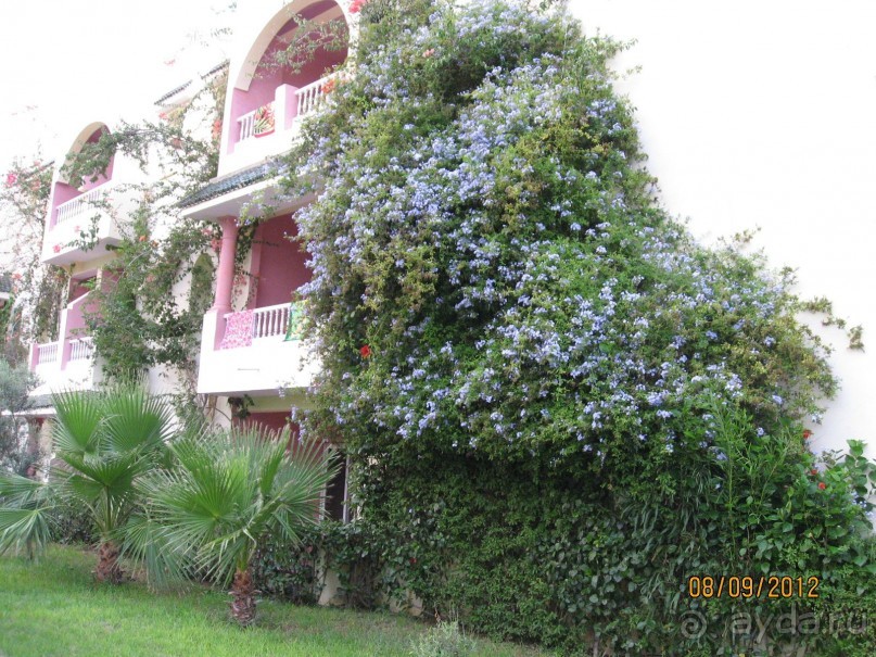 Красивый отель для спокойного отдыха