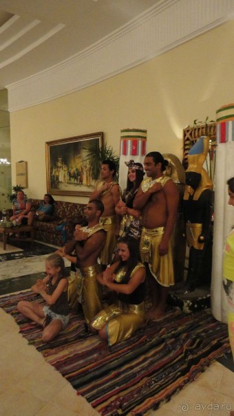 Очень жаль, что не поверила отрицательным отзывам...Подумала, что быть не может...