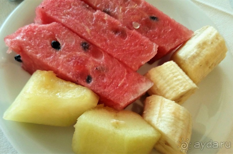 Греческая "кругосветка". Пелопоннес. Посёлок Истмия.