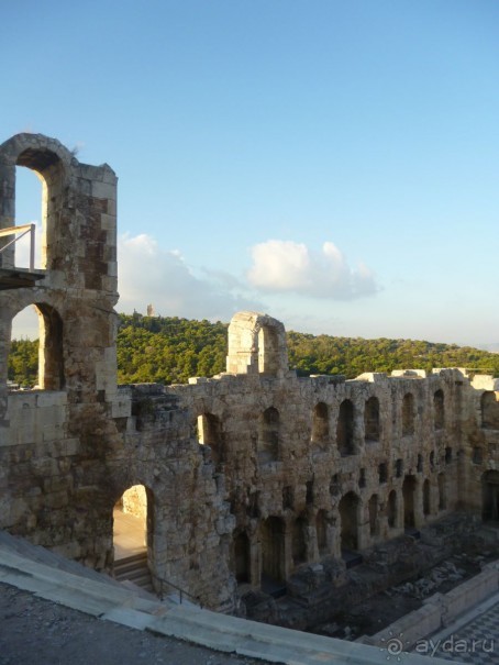 У подножия акрополя. Ч.3.