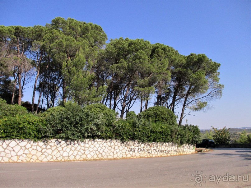 Греческая  "кругосветка". Современные Афины. Озеро Марафон.