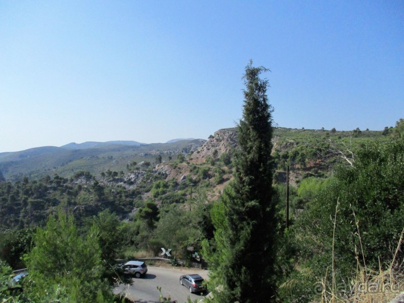 Греческая  "кругосветка". Современные Афины. Озеро Марафон.