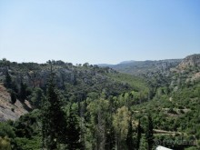 Греческая  "кругосветка". Современные Афины. Озеро Марафон.